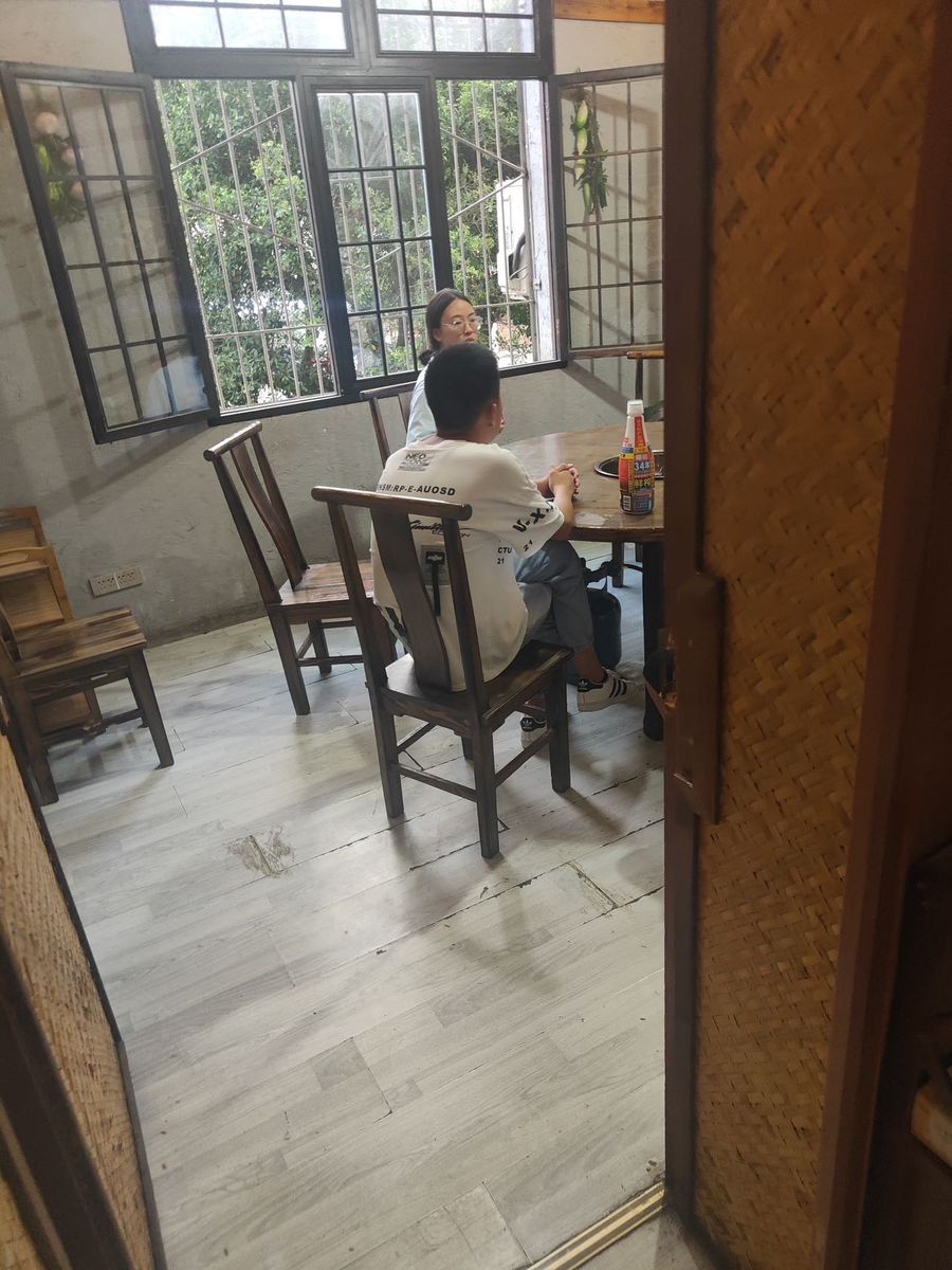 【面议】吴江区千寻剧本杀转让 本店位于吴江区恒玺U谷B2-205,店铺全新精装修,共有五个包厢,各种风格适应